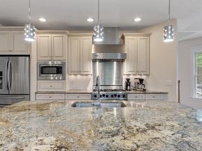 228 Devonshire Way, Lancaster MA 01523