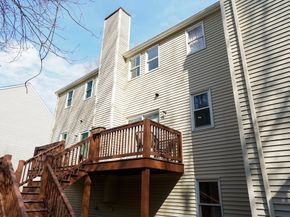 29 Towle Dr 29, Holden MA 01520
