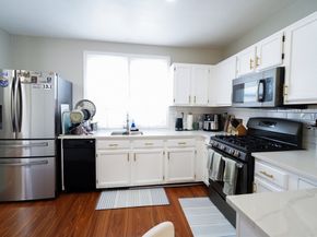 29 Towle Dr 29, Holden MA 01520