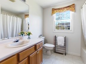 19 Brendan Rd, Clinton MA 01510