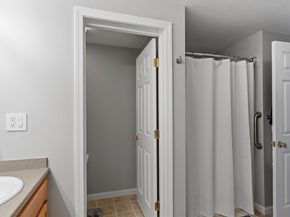 16 Acorn Ave 16, Fitchburg MA 01420