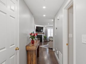 16 Acorn Ave 16, Fitchburg MA 01420