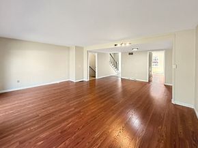 27 Heritage Dr 27, Northbridge MA 01588