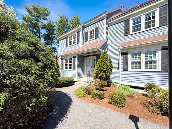 27 Heritage Dr 27, Northbridge MA 01588