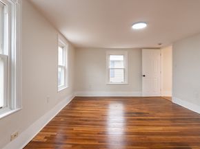 21 Starr Ln, Boston MA 02130