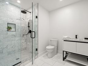 47 Condor 202A, Boston MA 02128