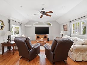 33 Julia Rd, Weymouth MA 02191
