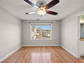 9 Nirvana Dr 2E, Saugus MA 01906