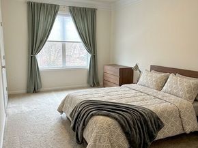 1108 Pennington Dr 1108, Walpole MA 02081
