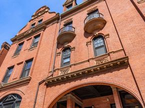 8 Fairfield Street, Boston MA 02116