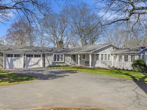 10 Boulder Glen Rd, Hingham MA 02043