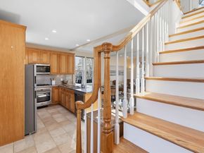 16 Harvard Way, Newbury MA 01951