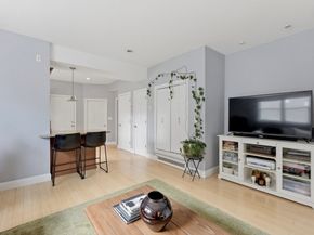 135 I St A, Boston MA 02127