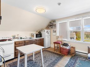 125 Main St, Rockport MA 01966