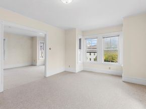 125 Main St, Rockport MA 01966