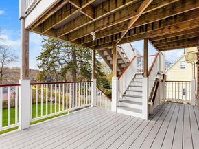 125 Main St, Rockport MA 01966