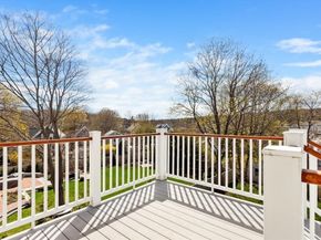 125 Main St, Rockport MA 01966