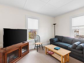 125 Main St, Rockport MA 01966