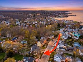 125 Main St, Rockport MA 01966