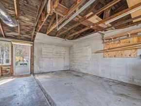 28 Lilly Ln, Dedham MA 02026