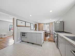 28 Lilly Ln, Dedham MA 02026