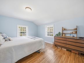 28 Lilly Ln, Dedham MA 02026