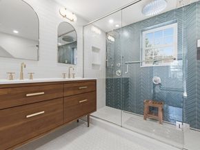 66 Pleasant St, Melrose MA 02176