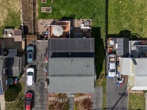 66 Pleasant St, Melrose MA 02176