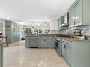 66 Pleasant St, Melrose MA 02176