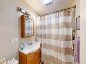 1 Lesher St, Boston MA 02131