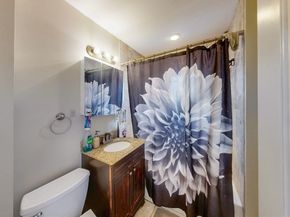 1 Lesher St, Boston MA 02131