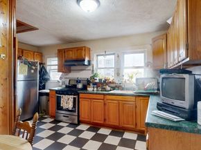 1 Lesher St, Boston MA 02131