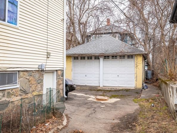 1 Lesher St, Boston MA 02131