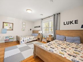 296 Wood St, Hopkinton MA 01748