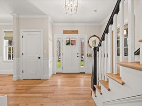 296 Wood St, Hopkinton MA 01748