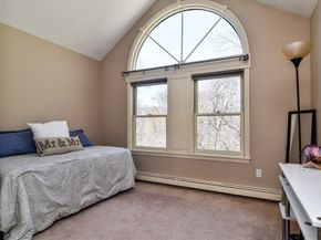 128 Upton Rd, Westborough MA 01581