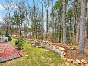 117 Topaz Terrace, Gardner MA 01440