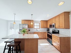 6 Sunrise Ave, Auburn MA 01501