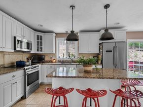4 Brintnal Dr, Rutland MA 01543