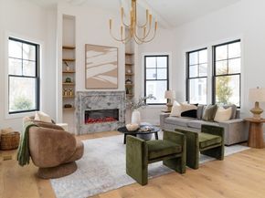 710-712 Watertown Street 712, Newton MA 02460
