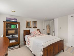 12 Darling St 2, Marblehead MA 01945