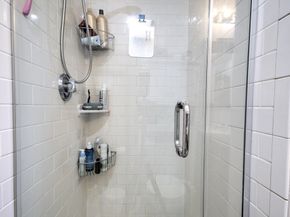 28 Chelsea St, Boston MA 02128
