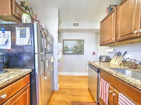 28 Chelsea St, Boston MA 02128