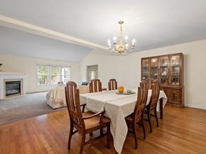 3 Quaker Way 40, Westborough MA 01581