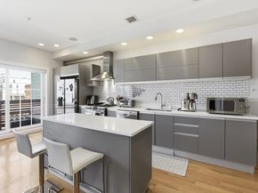 171 W 4th St 7, Boston MA 02127