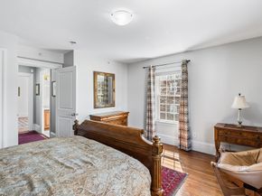 81 Forest St 81, Medford MA 02155