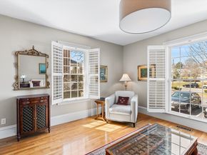 81 Forest St 81, Medford MA 02155