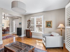 81 Forest St 81, Medford MA 02155