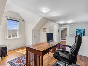 81 Forest St 81, Medford MA 02155