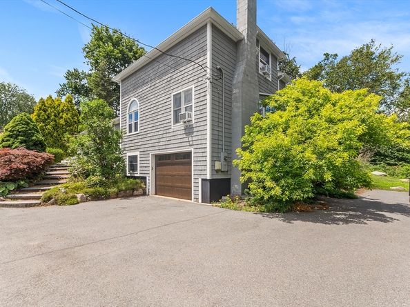 50 Idlewood Ave, Hamilton MA 01982